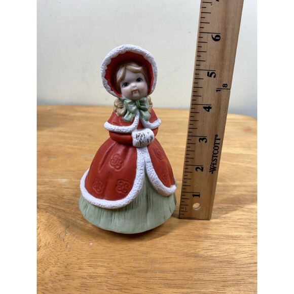 Vtg Enesco Little Girl Red Coat Porcelain Music Box Figurine Winter Wonderland - Picture 9 of 10